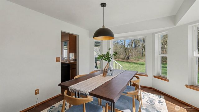 16302 230th Avenue SE, Maple Valley, WA 98038