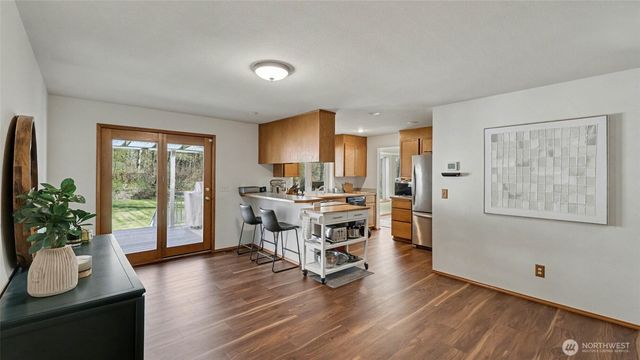 16302 230th Avenue SE, Maple Valley, WA 98038