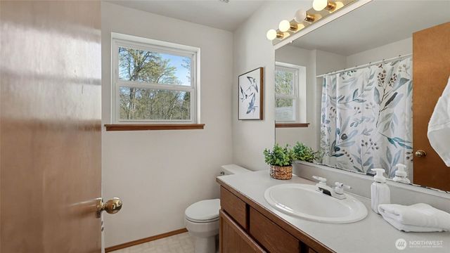 16302 230th Avenue SE, Maple Valley, WA 98038