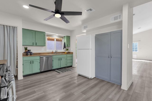 1511 W JACINTO Avenue, Mesa, AZ 85202