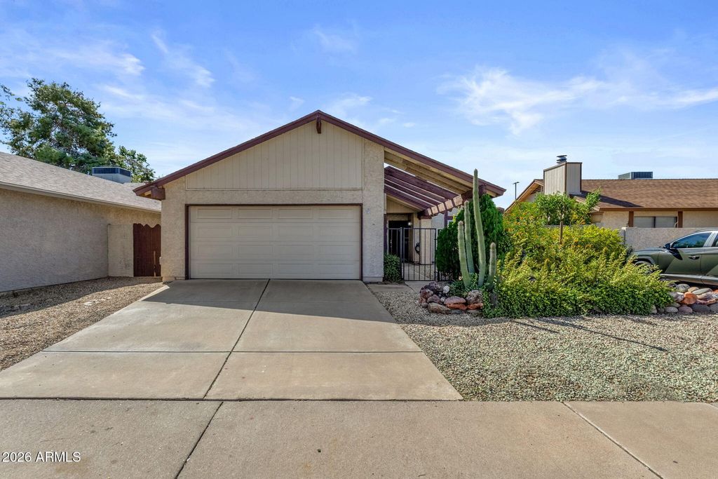 1511 W JACINTO Avenue, Mesa, AZ 85202