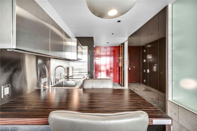 4381 West Flamingo Road 1007, Las Vegas, NV 89103