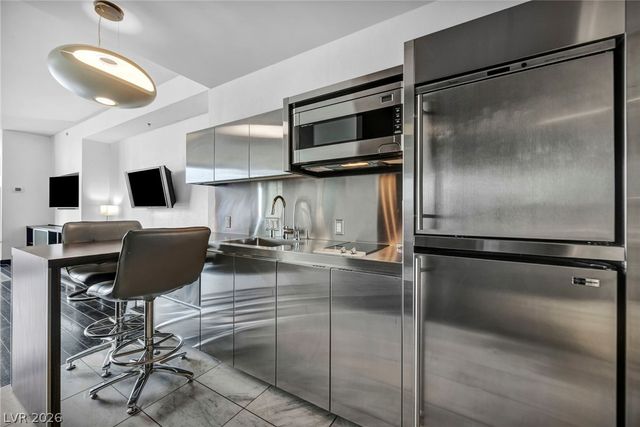 4381 West Flamingo Road 1007, Las Vegas, NV 89103