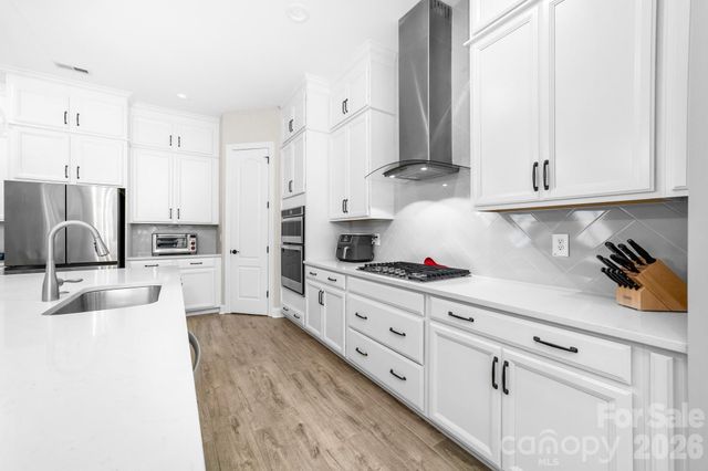 4518 Acorn Hill Drive, Lancaster, SC 29720