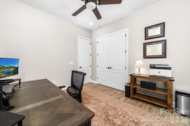4518 Acorn Hill Drive, Lancaster, SC 29720