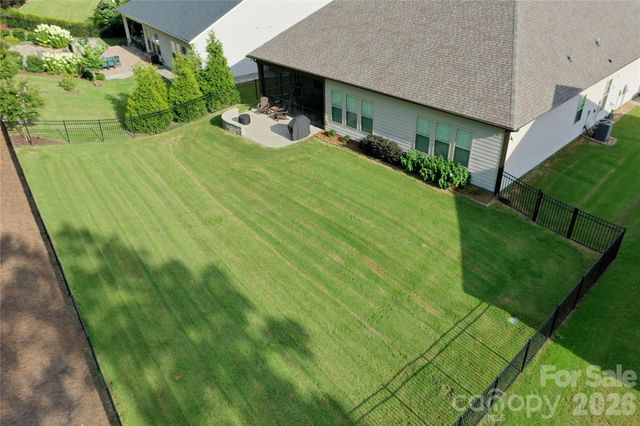 4518 Acorn Hill Drive, Lancaster, SC 29720