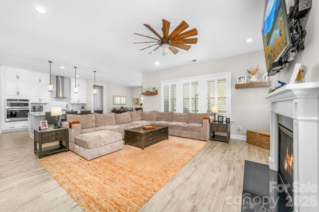 4518 Acorn Hill Drive, Lancaster, SC 29720
