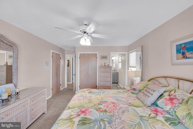 46 S 2ND ST, Surf City, NJ 08008