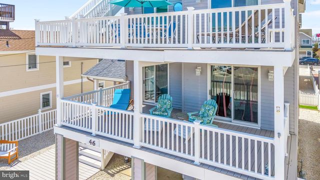 46 S 2ND ST, Surf City, NJ 08008