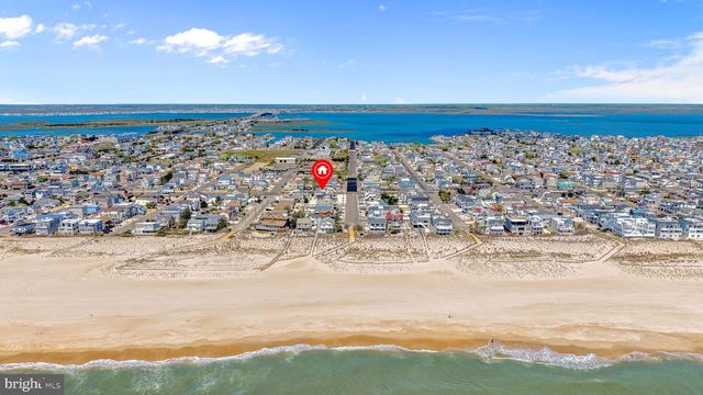 46 S 2ND ST, Surf City, NJ 08008