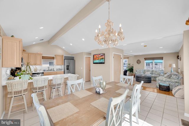 46 S 2ND ST, Surf City, NJ 08008