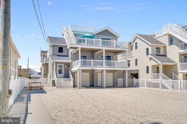 46 S 2ND ST, Surf City, NJ 08008