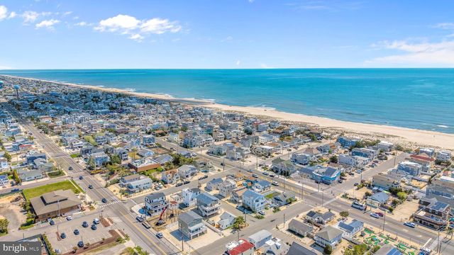 46 S 2ND ST, Surf City, NJ 08008