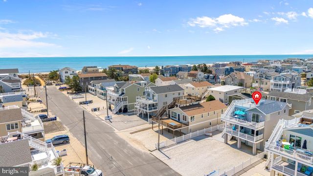 46 S 2ND ST, Surf City, NJ 08008