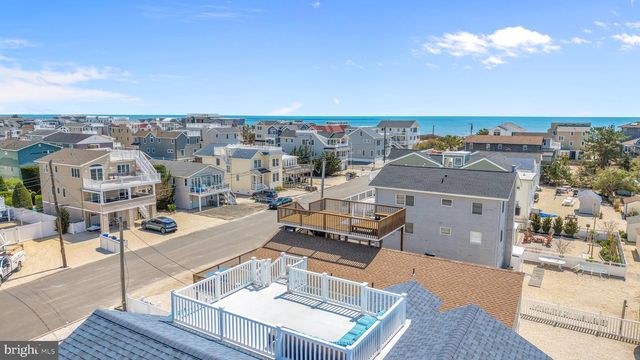 46 S 2ND ST, Surf City, NJ 08008
