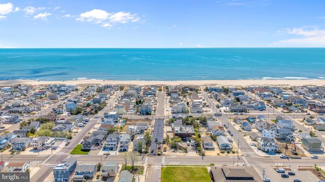 46 S 2ND ST, Surf City, NJ 08008