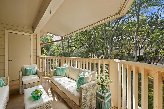 2450 Wickersham LN 1402, Austin, TX 78741