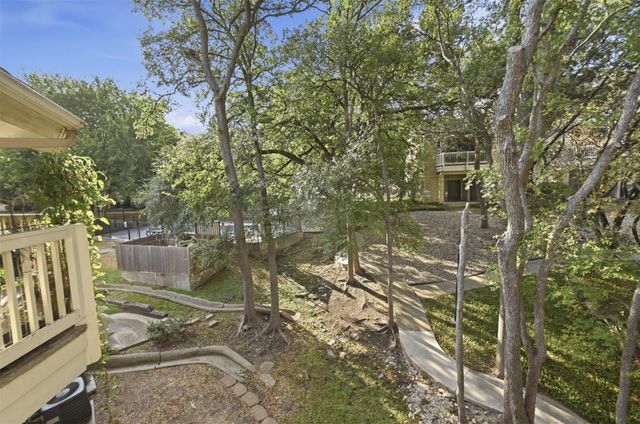 2450 Wickersham LN 1402, Austin, TX 78741