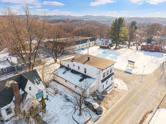 124 Mountainview Avenue, Brunswick, NY 12180