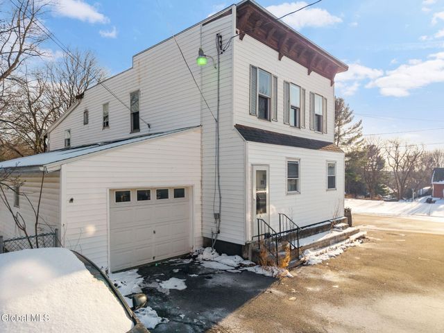 124 Mountainview Avenue, Brunswick, NY 12180