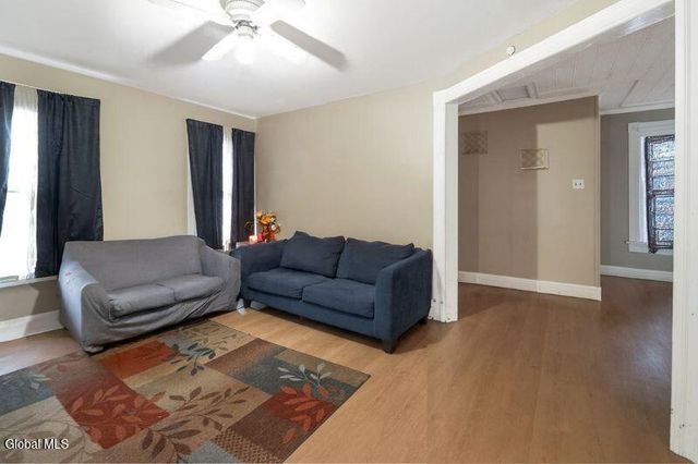 124 Mountainview Avenue, Brunswick, NY 12180