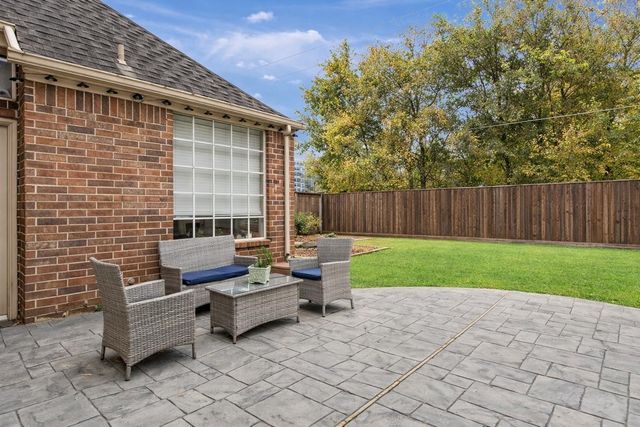 6703 Cypress Village Drive, Sugar Land, TX 77479