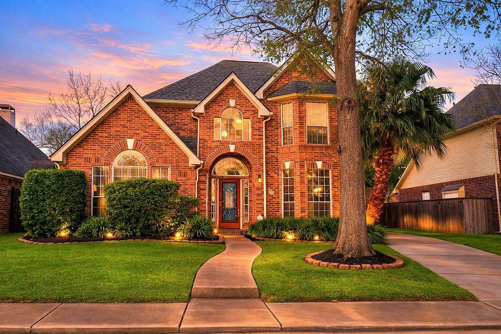 6703 Cypress Village Drive, Sugar Land, TX 77479