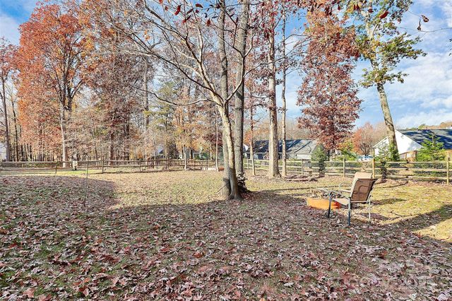 13217 Peacock Lane 107, Charlotte, NC 28215