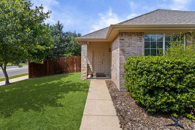 1301 Sand Verbena Way, Fort Worth, TX 76177