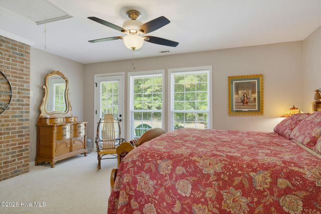 505 Seascape Drive, Sneads Ferry, NC 28460