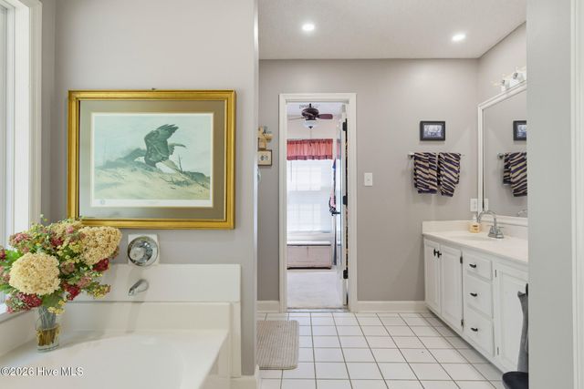 505 Seascape Drive, Sneads Ferry, NC 28460