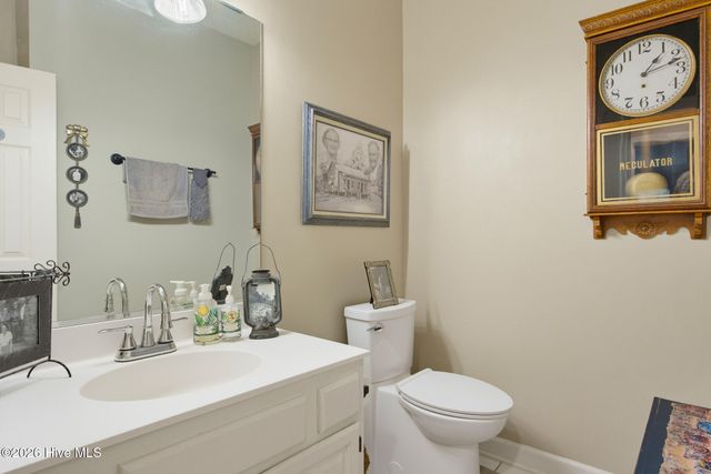 505 Seascape Drive, Sneads Ferry, NC 28460