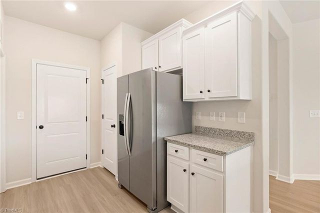221 Macintosh Drive, King, NC 27021