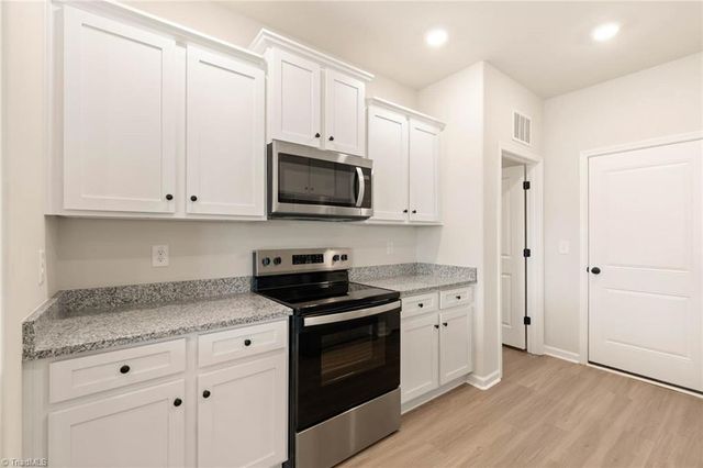 221 Macintosh Drive, King, NC 27021