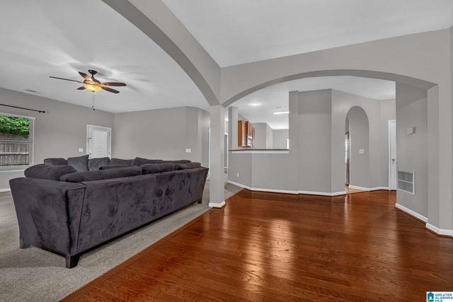 208 CREEKSIDE COURT, Pelham, AL 35124