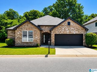 208 CREEKSIDE COURT, Pelham, AL 35124
