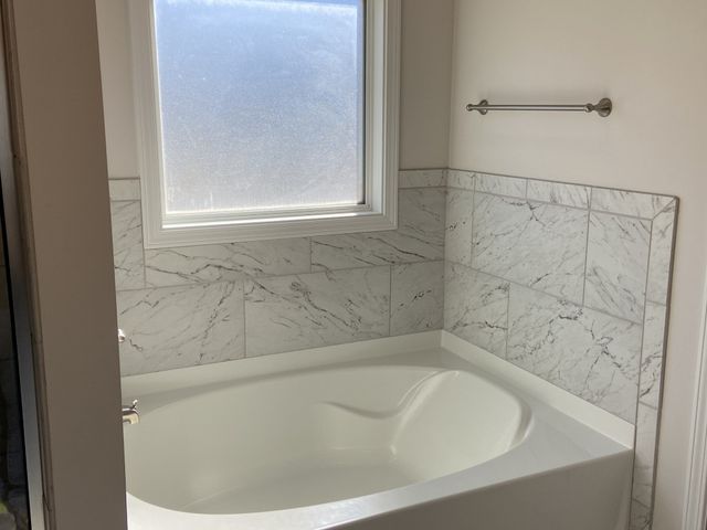 602 Alvin Rd, Clarksville, TN 37042