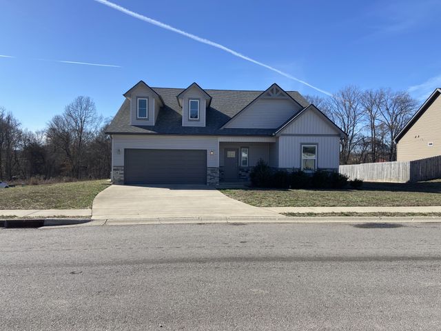 602 Alvin Rd, Clarksville, TN 37042