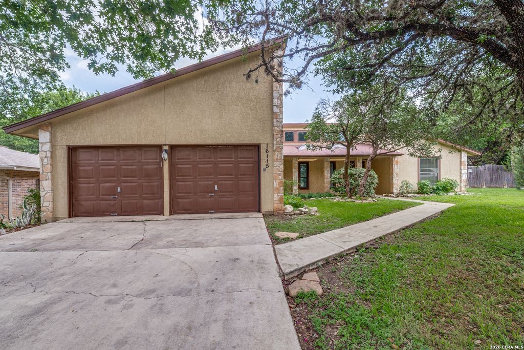 16115 Wolf Creek, San Antonio, TX 78232