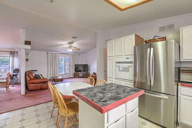 115 Casey Jones Place, Albuquerque, NM 87113