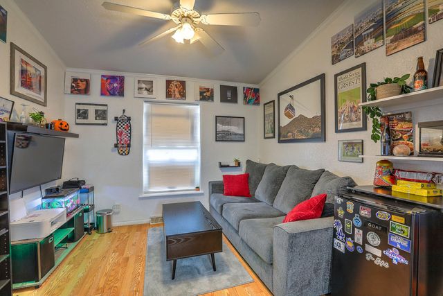 115 Casey Jones Place, Albuquerque, NM 87113