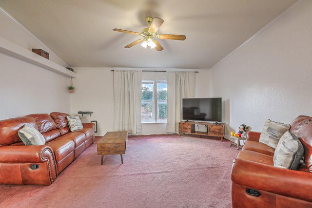 115 Casey Jones Place, Albuquerque, NM 87113