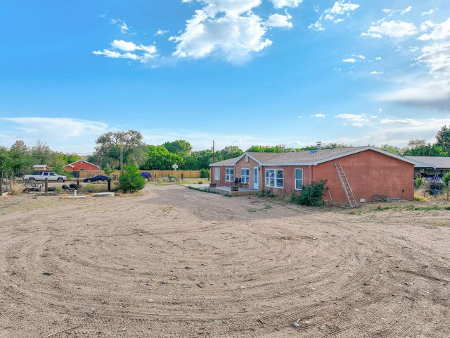 115 Casey Jones Place, Albuquerque, NM 87113