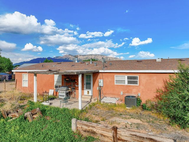 115 Casey Jones Place, Albuquerque, NM 87113