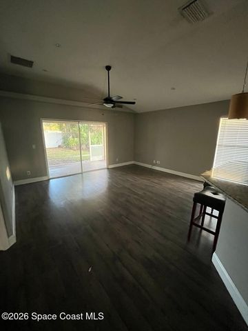 984 Tavernier Circle NE, Palm Bay, FL 32905