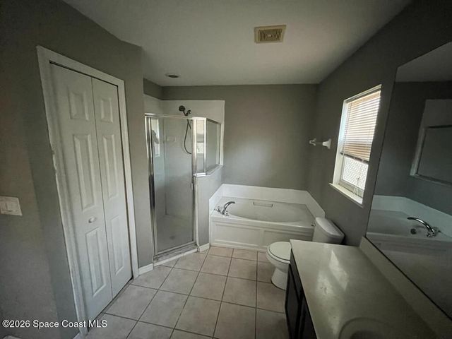 984 Tavernier Circle NE, Palm Bay, FL 32905