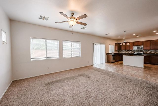 12039 W LEATHER Lane, Peoria, AZ 85383