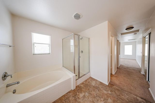 12039 W LEATHER Lane, Peoria, AZ 85383