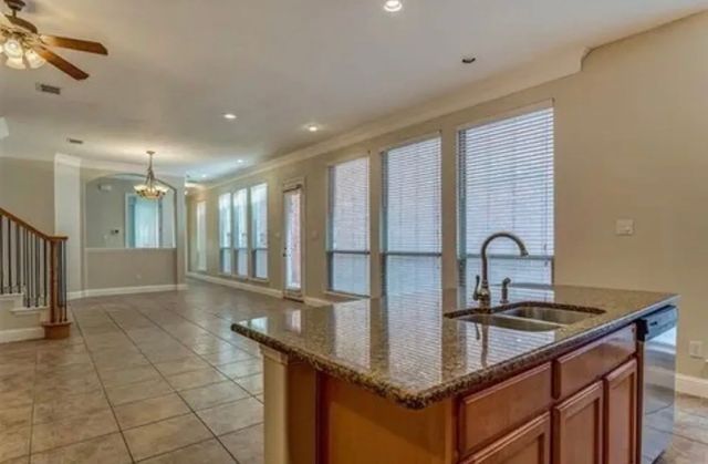 228 Wallington Way, Lewisville, TX 75067