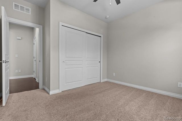 1526 Hickory Ridge Court, Canton, MI 48187
